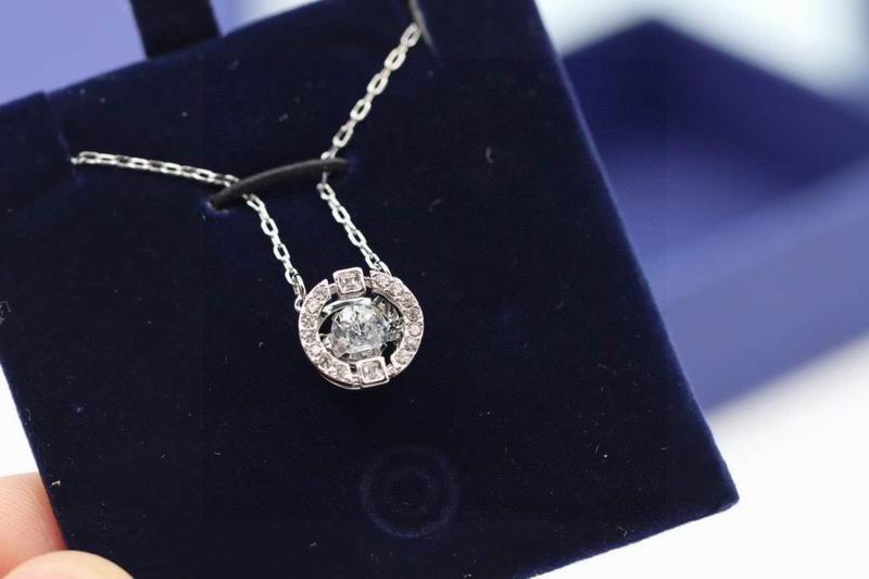 Swarovski Necklace 03yxh81